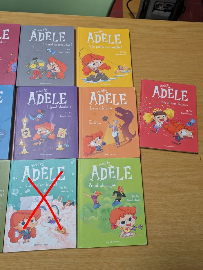 Lot de 15 Livres mortelle Adèle - photo numéro 3