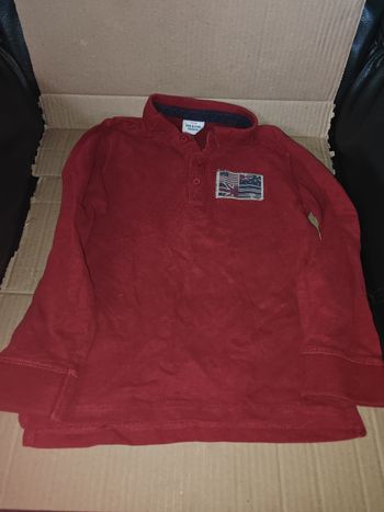 Polo rouge
