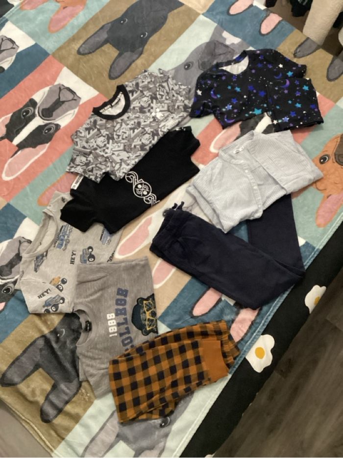 Lot de vêtements garçons - photo numéro 2