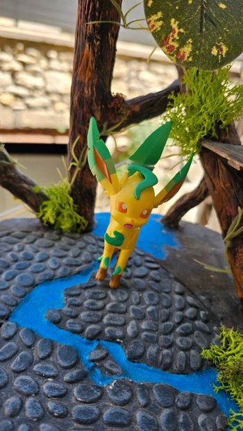 Super figurine Pokemon Nintendo Phyllali