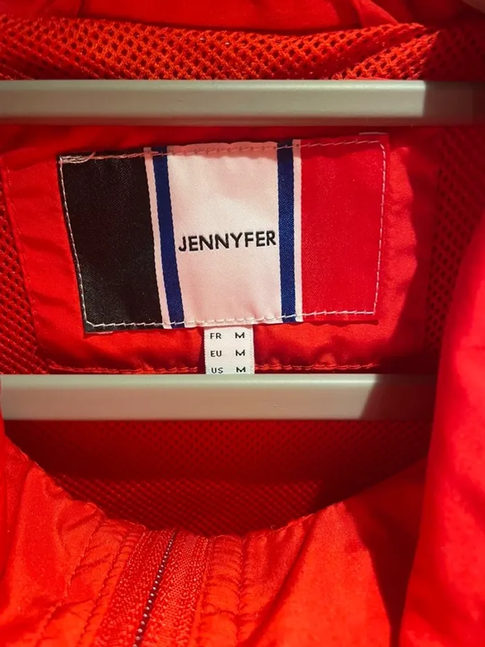 Veste de sport rouge Jennyfer taille 38 -M - photo numéro 3