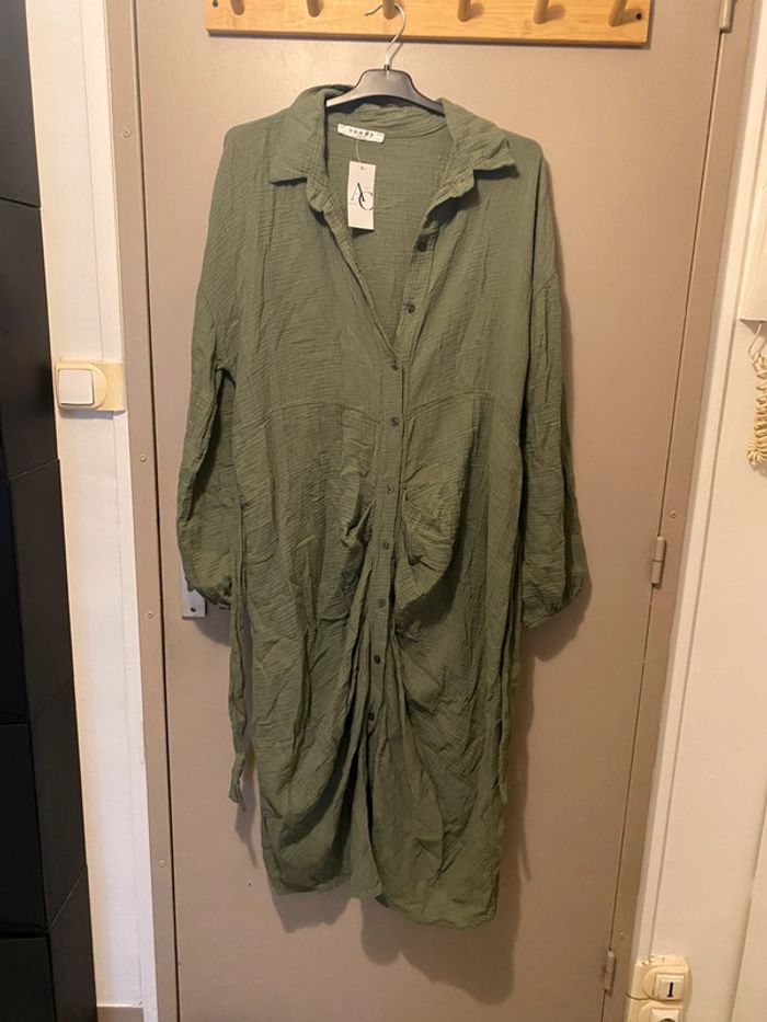 Très jolie robe longue femme neuf