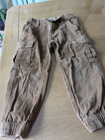 Pantalon garçon velours côtelé camel 4ans