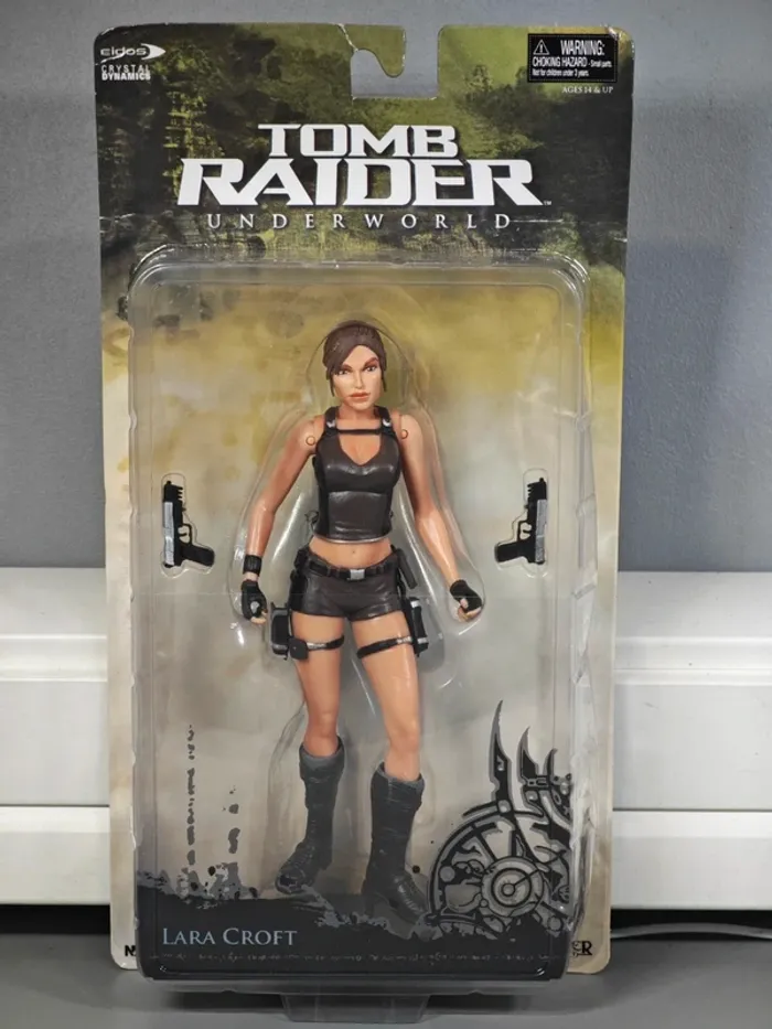Figurine Neca Tomb Raider Underworld : Lara Croft 18cm neuve avec boîte