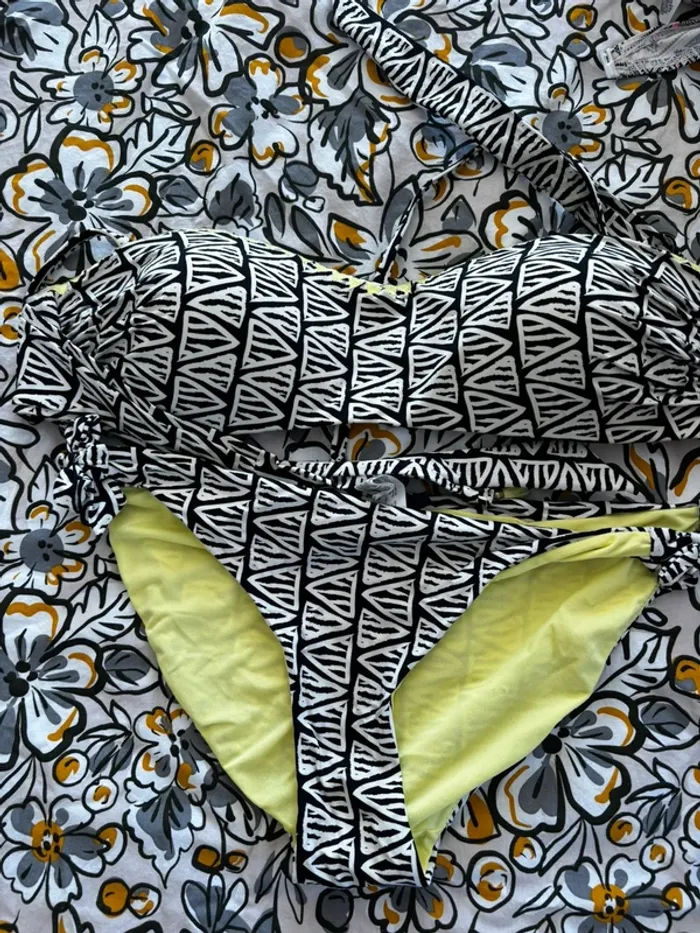 Maillot de bain deux pièces Kiabi taille XL - photo numéro 2