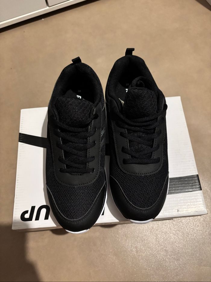 Baskets - photo numéro 3