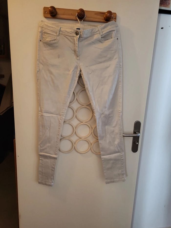 Pantalon crème brillant
