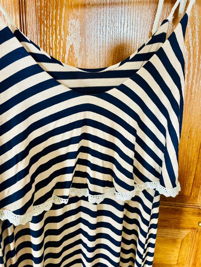 Robe rayée corde et volants - photo numéro 2