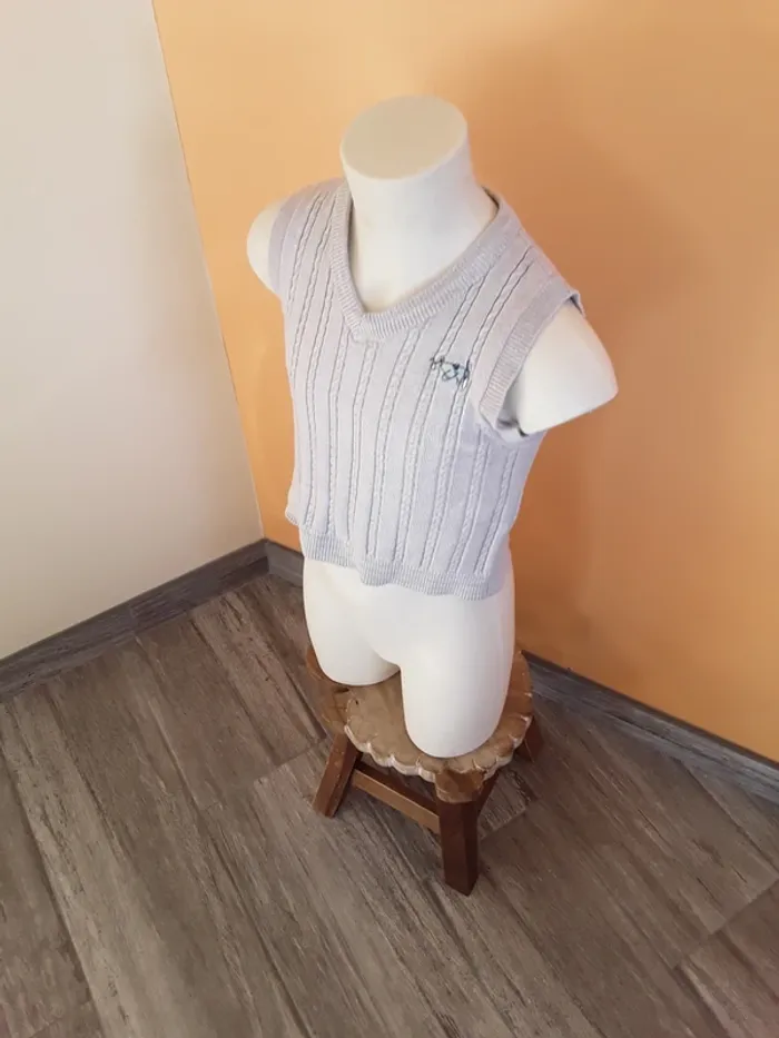 Pull sans manches 3 ans  (98 cm) - photo numéro 7