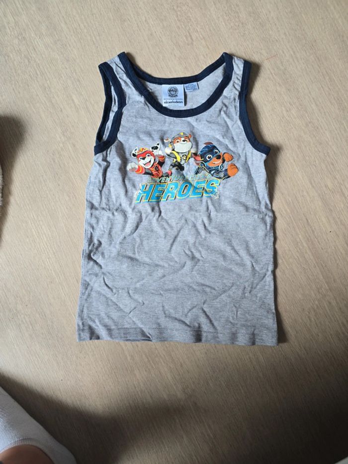 Lot maillots de corps