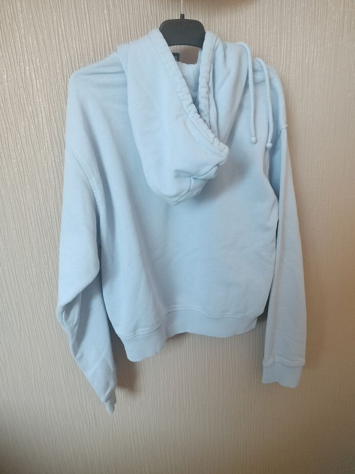 Sweat a capuche taille xs - photo numéro 2