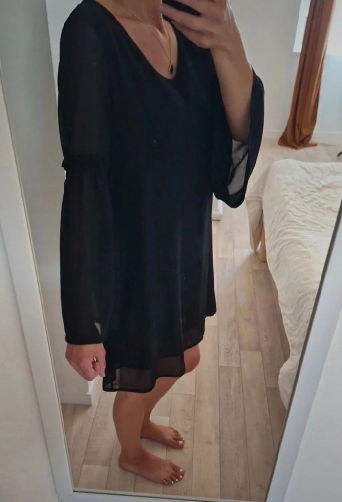 Robe noir - photo numéro 5