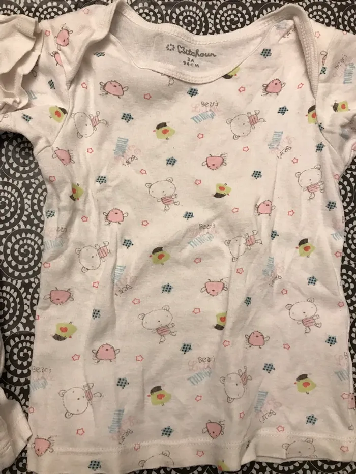 Maillot de corps kitchoun 3 ans en très bon état - photo numéro 3