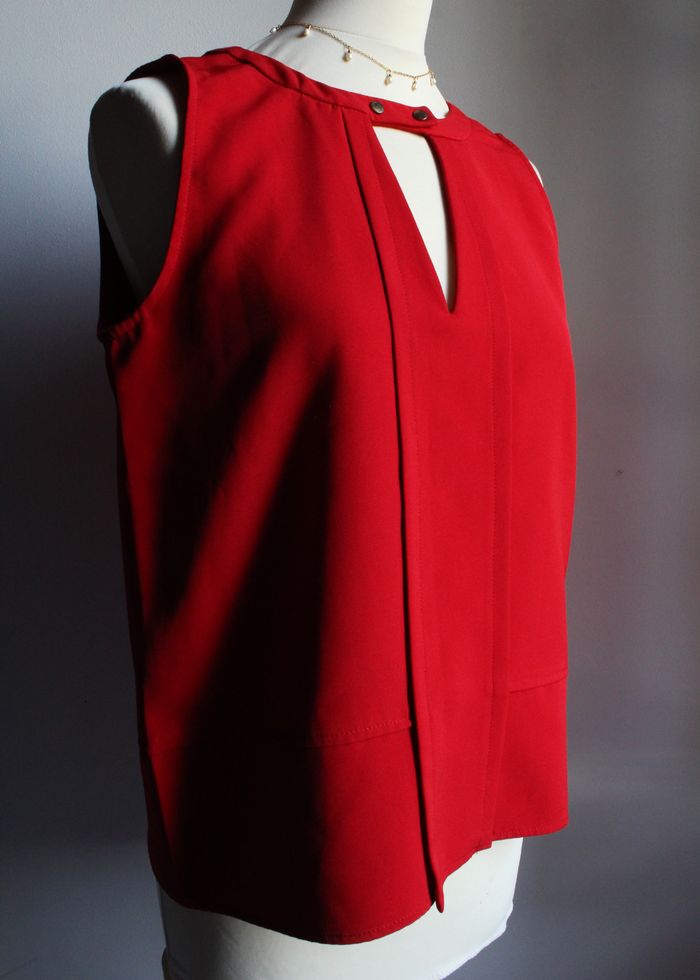 Blouse sans manches rouge Zara - photo numéro 2