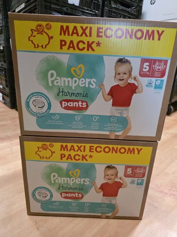 2 cartons pampers harmonie pants T5