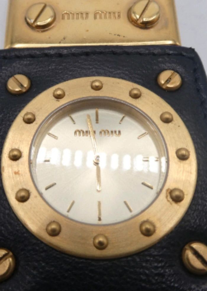 Montre miu miu - photo numéro 3