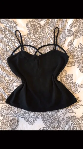Petit haut noir