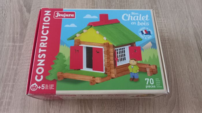 Mon Chalet en bois Jeujura 70 pièces