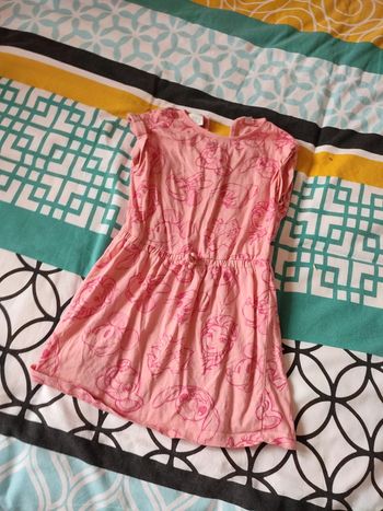 Robe Disney rose taille 36 mois