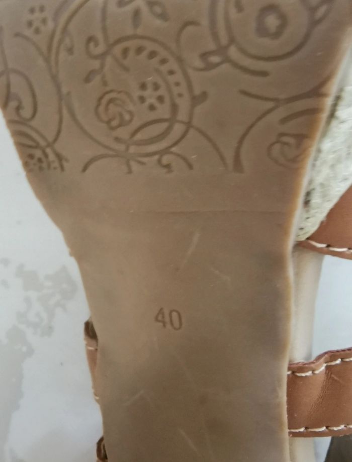 🤎🤍Jolie Paires De Sandales Les Secrets De Vanessa 🤎🤍 - photo numéro 9
