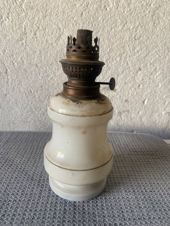 Lampe blanc vintage 