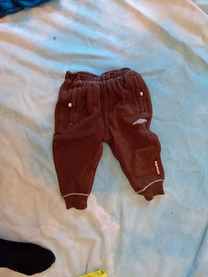 Jogging umbro 9 mois