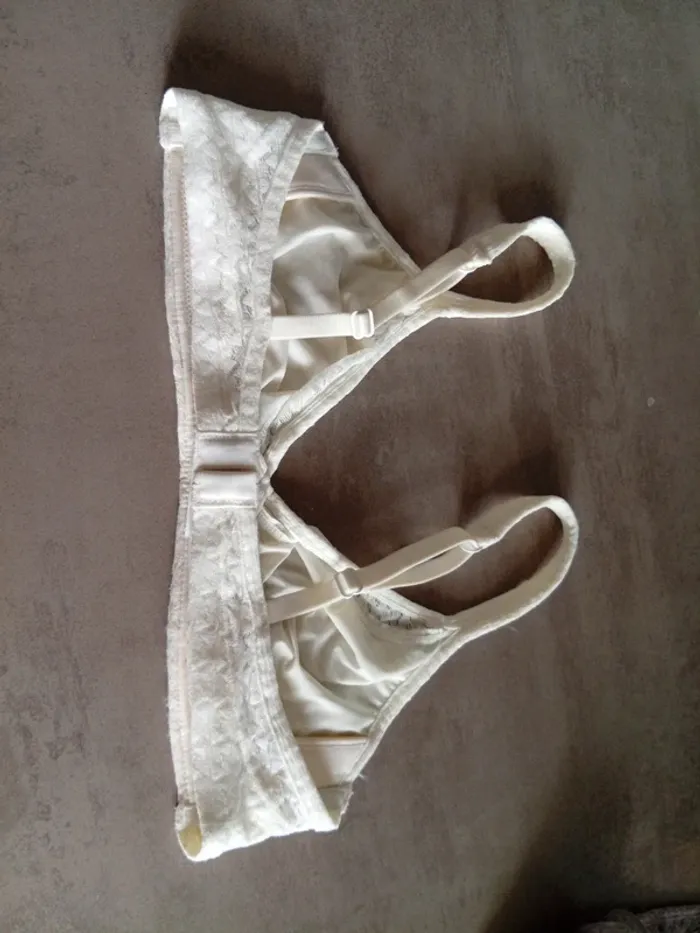Soutien gorge Taille 90B - photo numéro 6