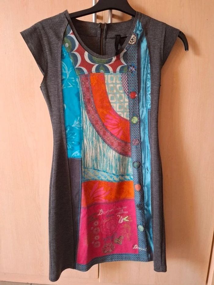 Robe manche courte de marque desigual