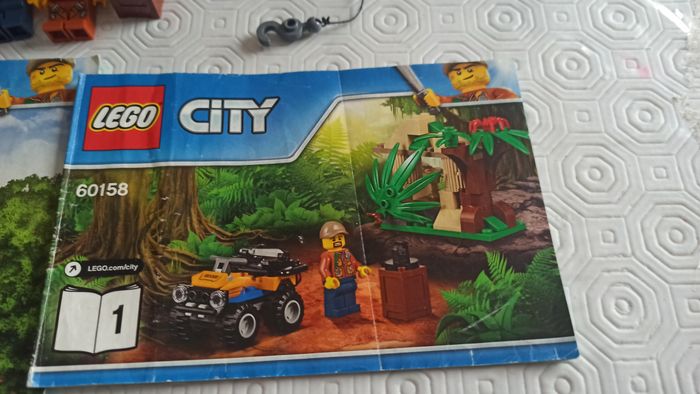 Lego City 60158 L'hélicoptère cargo de la jungle - photo numéro 8