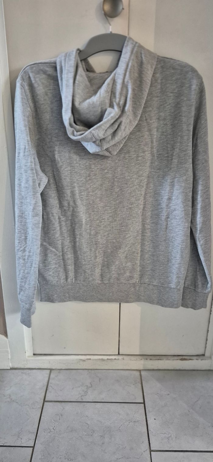 Sweat - photo numéro 2