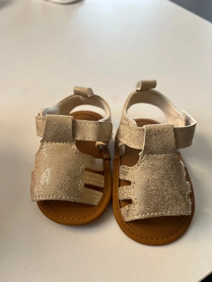 Sandales bébé 6-12mois - photo numéro 2