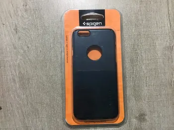 Coque téléphone spigen