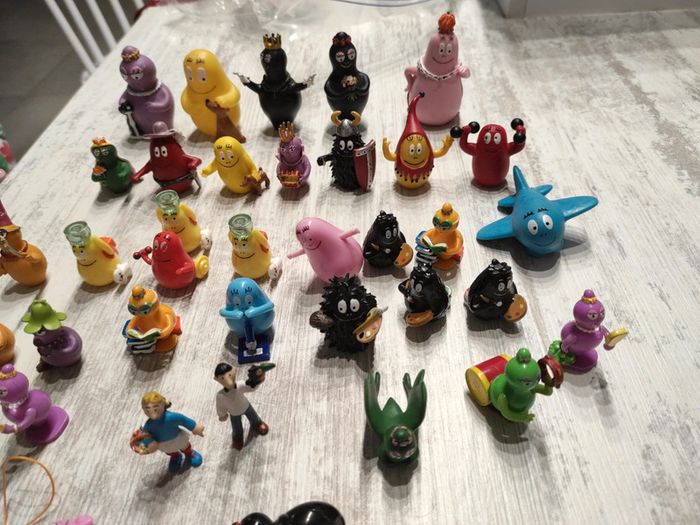 Lot de 35 figurines barbapapa - photo numéro 2