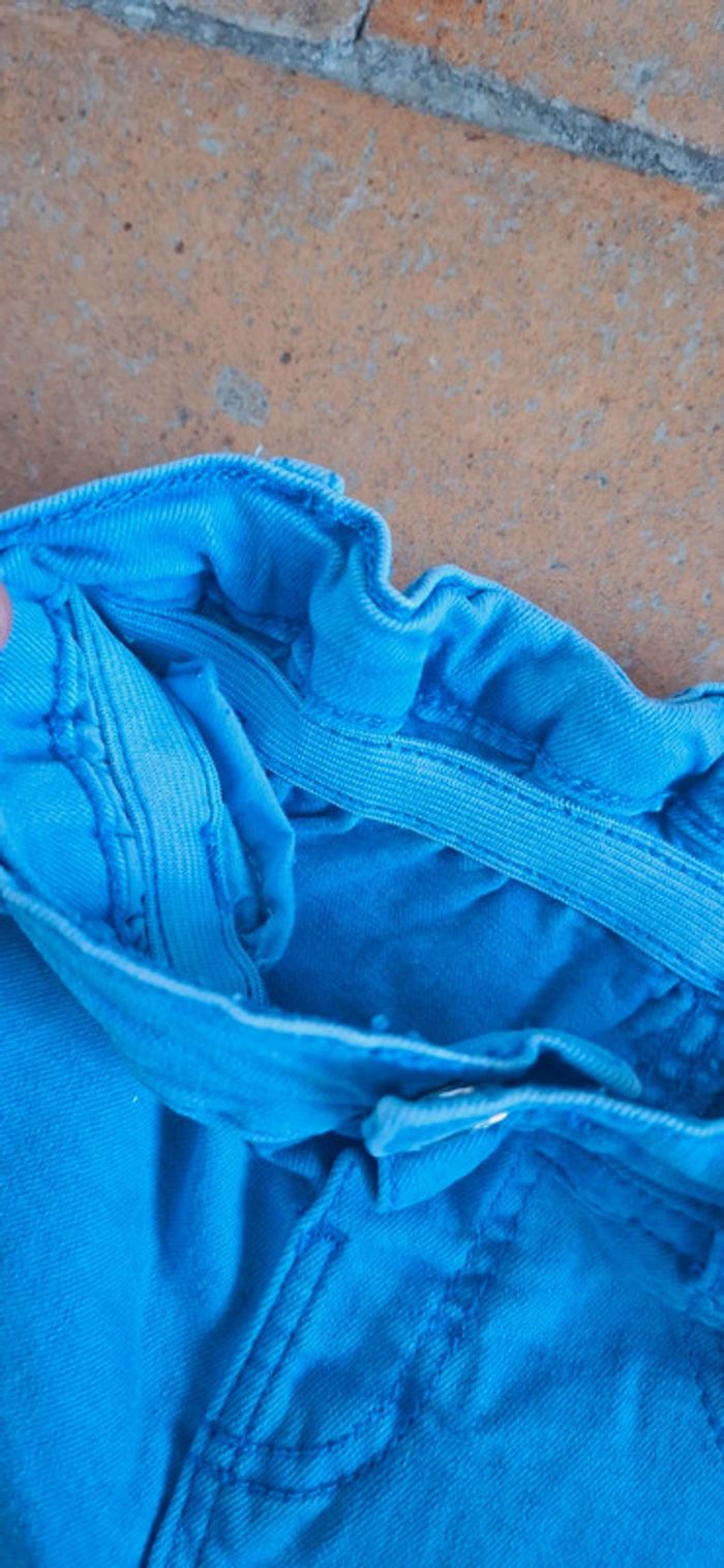 Short en jean bleu – Zara – État neuf Porté 2x - photo numéro 3