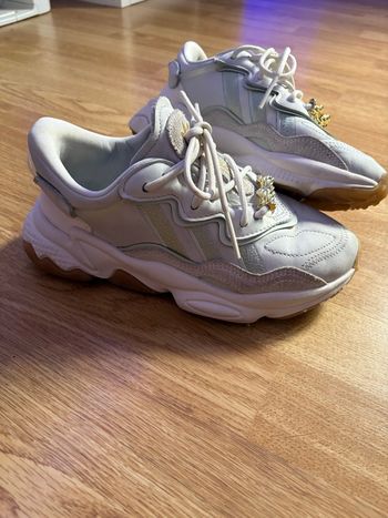 Adidas ozweego