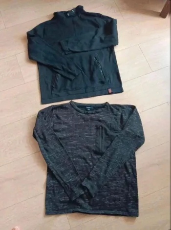 2  pulls 12ans