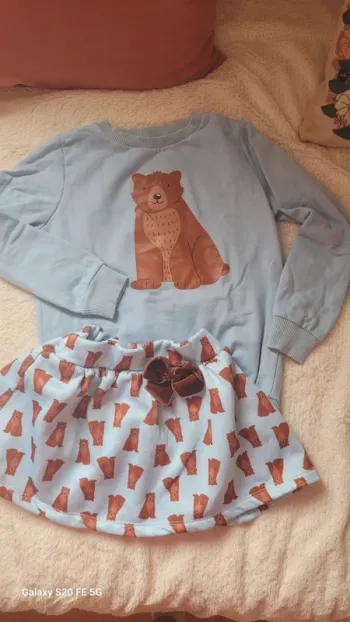 Ensemble jupe et sweat