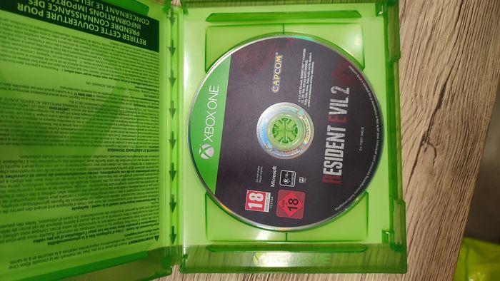Resident evil 2 Xbox one - photo numéro 2