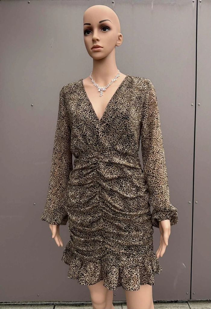 Robe léopard froncée manches longues fluide – Taille S