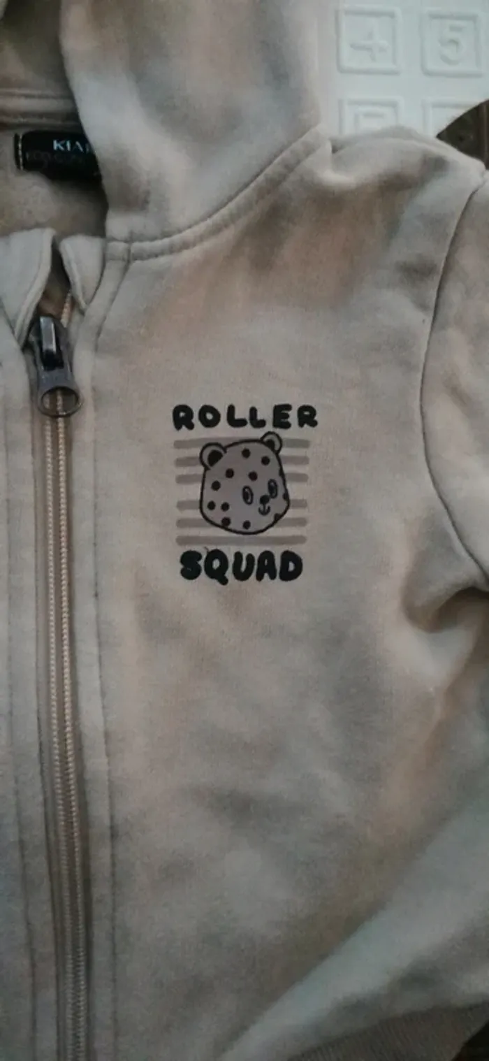 Veste zippée 12 mois - photo numéro 2