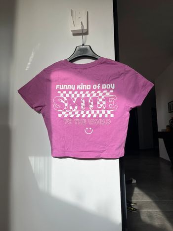 T-shirt court