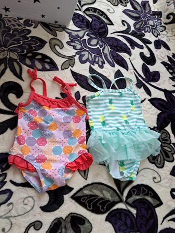 Maillots de bain 1 pièce 6 mois