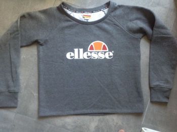 Pull / Sweat gris Ellesse taille M