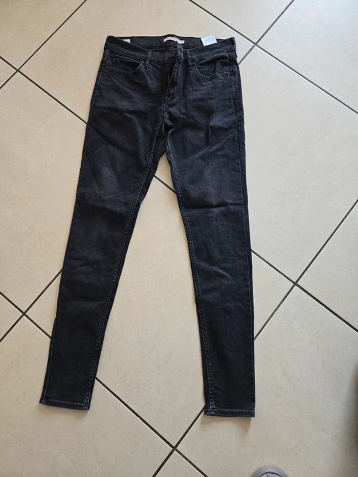 Jean levis super skinny 710