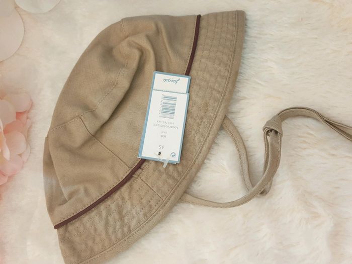 Chapeau Bob Coton et Lin Jacadi Taille 45 - photo numéro 2