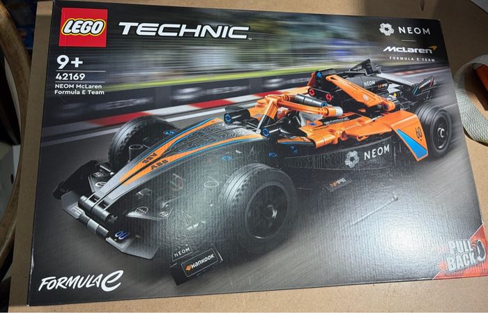 LEGO Technic NEOM McLaren Formula E Race Car 42169