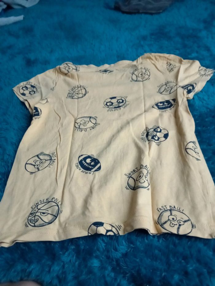Tee shirt Jaune ballon Kiabi 6 ans - photo numéro 3