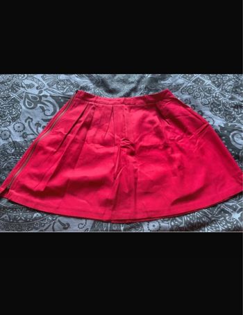 Magnifique jupe rouge Naf Naf