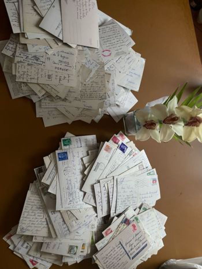 300 cartes postales manuscrites - photo numéro 3