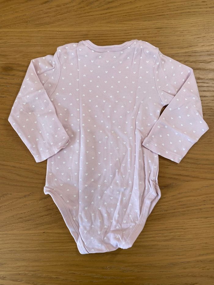 Baby Club Body rose cœur Taille 12/18 mois - photo numéro 2